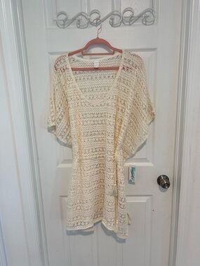 NWT Freshwater Cream Crochet Beach Cover-Up Tunic. Size XL